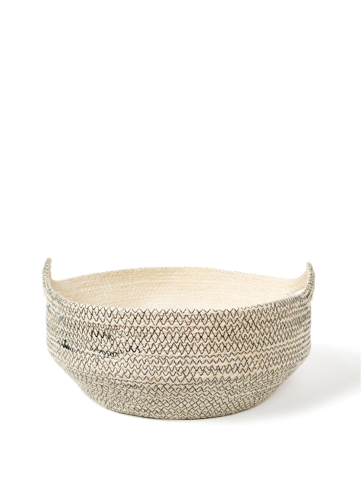 Amari Fruit Bowl - Black - ItemBear.com