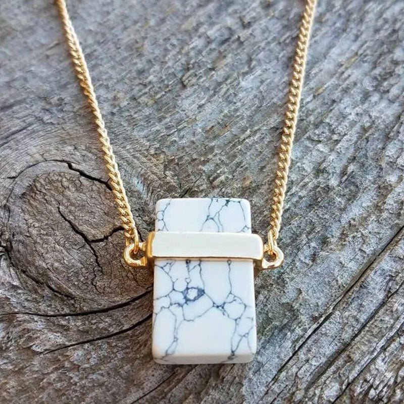 Crystal Healer Necklace - ItemBear.com