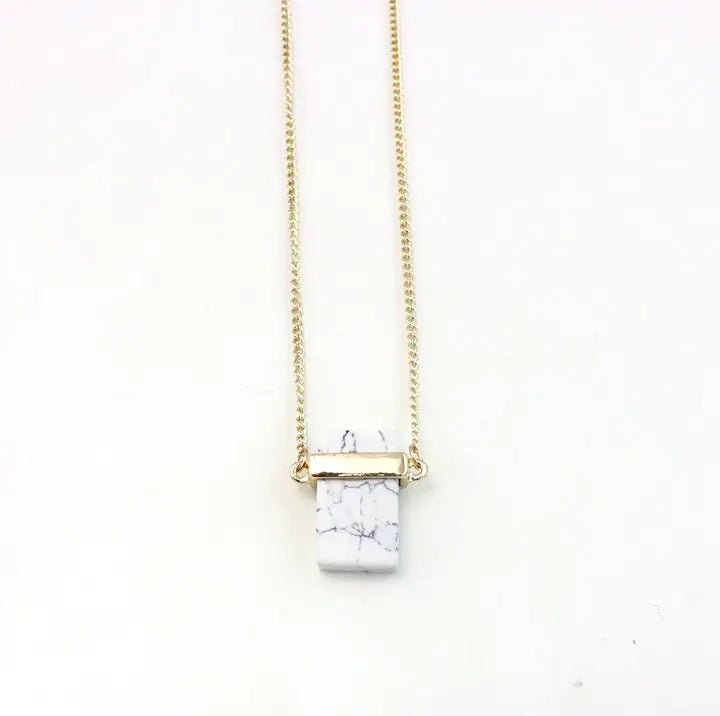 Crystal Healer Necklace - ItemBear.com