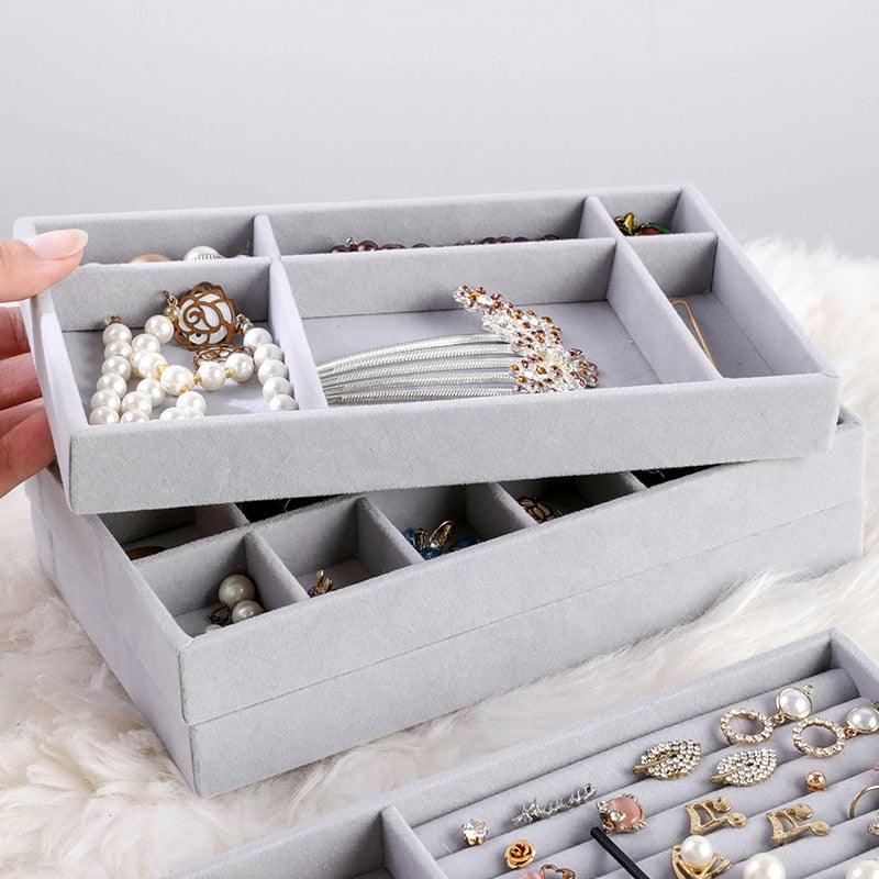 Hot Sales Fashion Portable Velvet Jewelry Ring Jewelry Display Organizer Box Tray Holder Earring Jewelry Storage Case Showcase - ItemBear.com