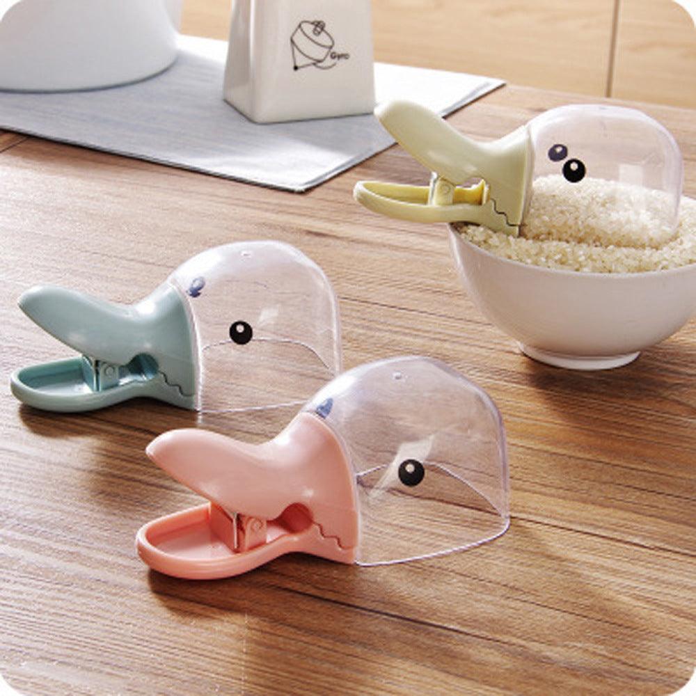 Pet Food Spoon - ItemBear.com