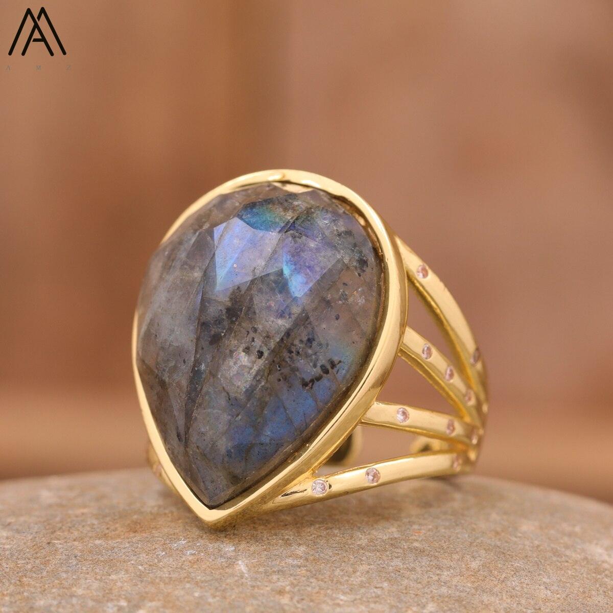 Teardrop Stone Finger Ring - ItemBear.com