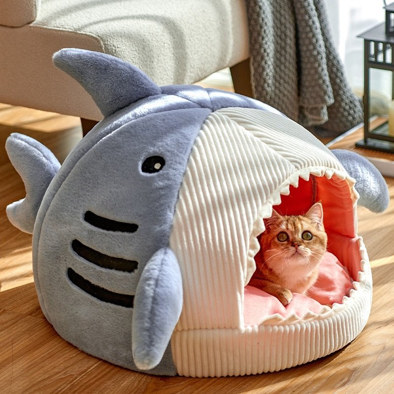 The Shark Pet Bed - ItemBear.com