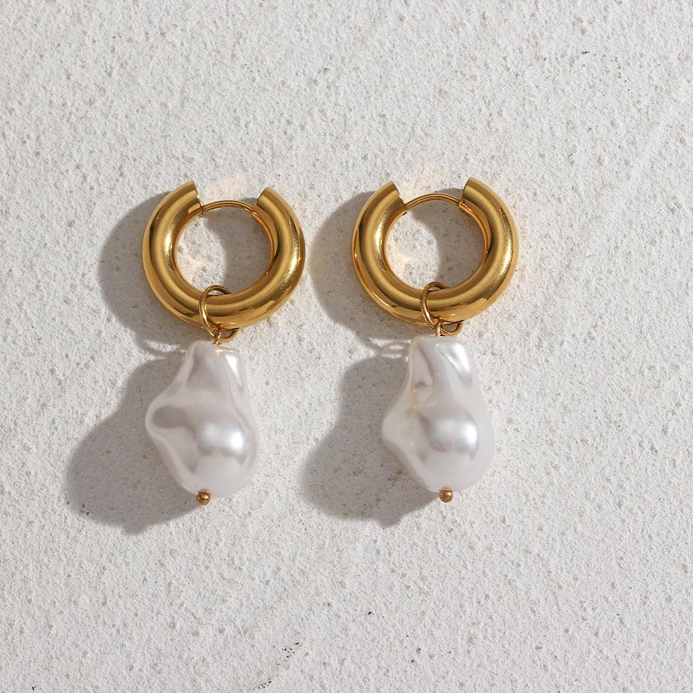 Water Drop Earrings - ItemBear.com